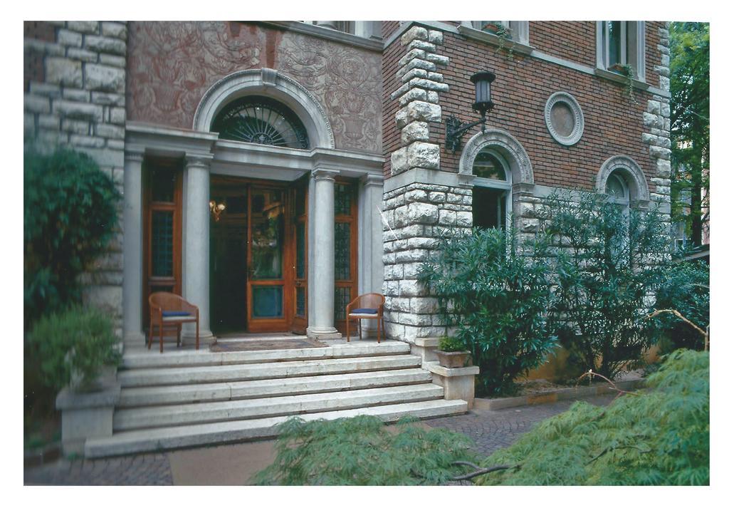 Villa V Брешія Екстер'єр фото